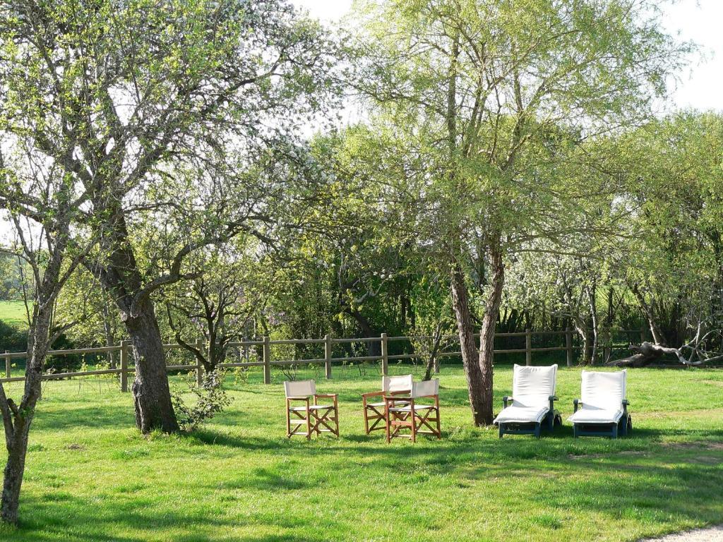 Le Manoir Du Pas Jahan Couëron Exteriör bild