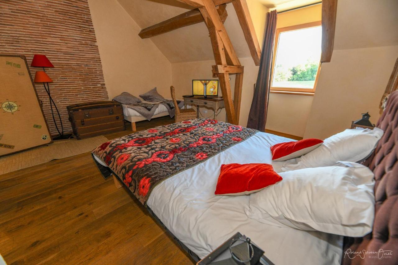Le Manoir Du Pas Jahan Couëron Exteriör bild